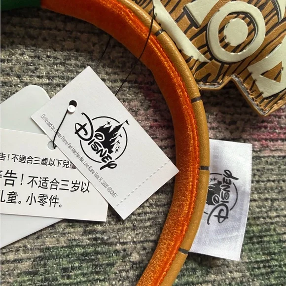 SOLD ♥️ - Picture 3 of 3